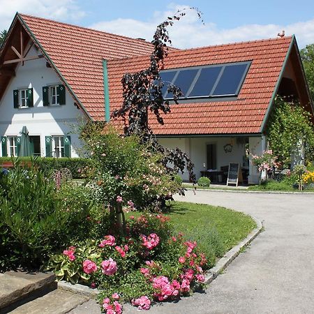 Buschenschank Orsl Wildbach Экстерьер фото